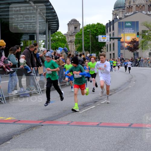 25.04.2026 - Das Zehntel Tim E. http://msf.ph/oto/9573742 25.04.2026 10:47:59 Ziel 5293, 5309, 6092, 6317, 6540, 8056, 8074 meine-sportfotos.de