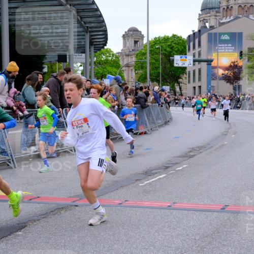 25.04.2026 - Das Zehntel Tim E. http://msf.ph/oto/9573746 25.04.2026 10:48:00 Ziel 5103, 5293, 5309, 6092, 6317, 6540, 8056, 8062, 8074 meine-sportfotos.de