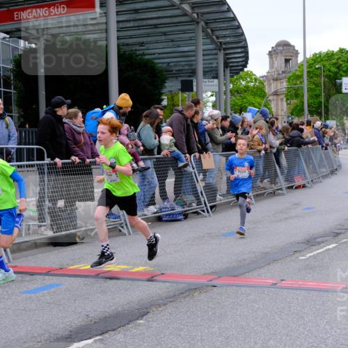 25.04.2026 - Das Zehntel Tim E. http://msf.ph/oto/9573749 25.04.2026 10:48:01 Ziel 5103, 5293, 5309, 5921, 6092, 6317, 6540, 8056, 8062, 8074 meine-sportfotos.de