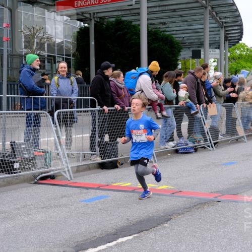 25.04.2026 - Das Zehntel Tim E. http://msf.ph/oto/9573757 25.04.2026 10:48:02 Ziel 5103, 5293, 5309, 5921, 6317, 6323, 6540, 6971, 7239, 8056, 8062, 8074 meine-sportfotos.de