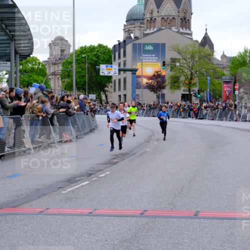 25.04.2026 - Das Zehntel Tim E. http://msf.ph/oto/9573761 25.04.2026 10:48:04 Ziel 5103, 5293, 5309, 5921, 6317, 6323, 6540, 6971, 7239, 8052, 8056, 8062, 8074 meine-sportfotos.de