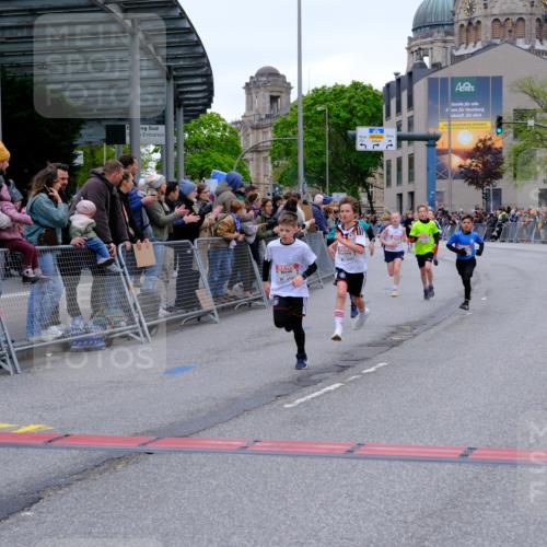 25.04.2026 - Das Zehntel Tim E. http://msf.ph/oto/9573767 25.04.2026 10:48:05 Ziel 5103, 5293, 5309, 5921, 6317, 6323, 6540, 6971, 7239, 8052, 8056, 8062, 8074 meine-sportfotos.de