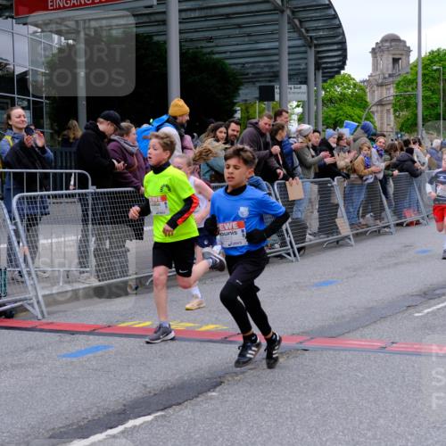 25.04.2026 - Das Zehntel Tim E. http://msf.ph/oto/9573791 25.04.2026 10:48:08 Ziel 5103, 5454, 5921, 6317, 6323, 6971, 7239, 7549, 7624, 8052, 8062 meine-sportfotos.de