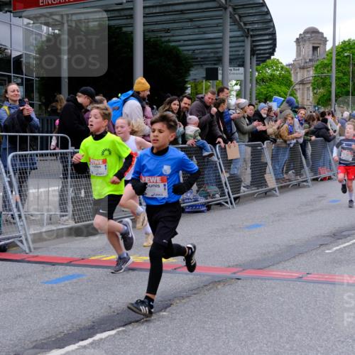 25.04.2026 - Das Zehntel Tim E. http://msf.ph/oto/9573792 25.04.2026 10:48:08 Ziel 5103, 5454, 5921, 6317, 6323, 6971, 7239, 7549, 7624, 8052, 8062 meine-sportfotos.de