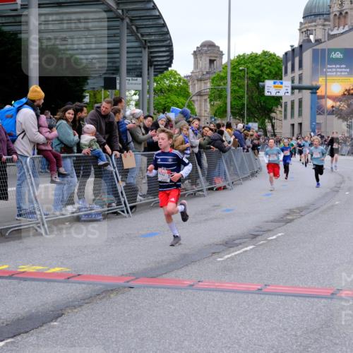 25.04.2026 - Das Zehntel Tim E. http://msf.ph/oto/9573795 25.04.2026 10:48:09 Ziel 5103, 5454, 5502, 5921, 6323, 6971, 7239, 7549, 7624, 8052, 8062 meine-sportfotos.de