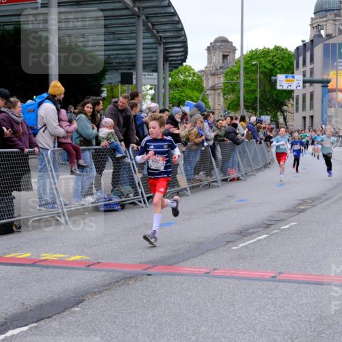 25.04.2026 - Das Zehntel Tim E. http://msf.ph/oto/9573797 25.04.2026 10:48:09 Ziel 5103, 5454, 5502, 5921, 6323, 6971, 7239, 7549, 7624, 8052, 8062 meine-sportfotos.de