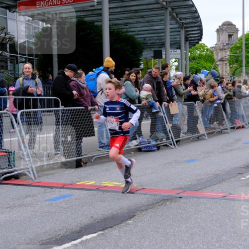 25.04.2026 - Das Zehntel Tim E. http://msf.ph/oto/9573802 25.04.2026 10:48:10 Ziel 5103, 5454, 5502, 5921, 6323, 6971, 7239, 7549, 7624, 8052, 8062 meine-sportfotos.de