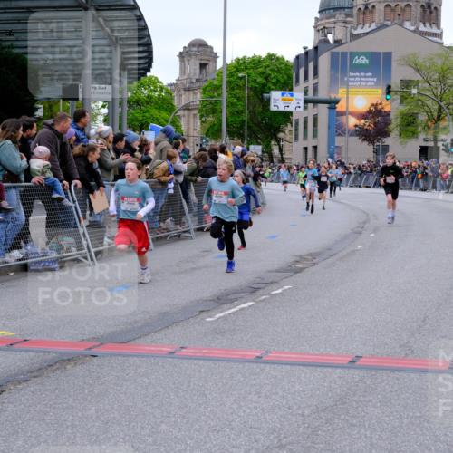 25.04.2026 - Das Zehntel Tim E. http://msf.ph/oto/9573807 25.04.2026 10:48:12 Ziel 5103, 5454, 5502, 5921, 6323, 6685, 6889, 6971, 7239, 7549, 7624, 8052, 8062 meine-sportfotos.de