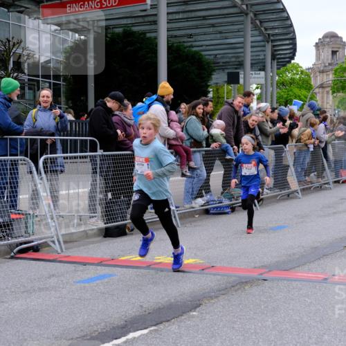 25.04.2026 - Das Zehntel Tim E. http://msf.ph/oto/9573819 25.04.2026 10:48:13 Ziel 5454, 5502, 5905, 5921, 6323, 6685, 6889, 6971, 7239, 7549, 7588, 7624, 8052 meine-sportfotos.de