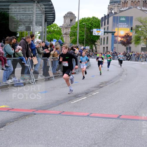 25.04.2026 - Das Zehntel Tim E. http://msf.ph/oto/9573825 25.04.2026 10:48:15 Ziel 5454, 5502, 5905, 6685, 6889, 7315, 7549, 7588, 7604, 7624, 8052 meine-sportfotos.de