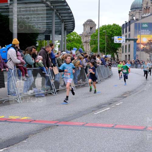25.04.2026 - Das Zehntel Tim E. http://msf.ph/oto/9573832 25.04.2026 10:48:16 Ziel 5454, 5502, 5905, 6685, 6889, 6906, 7315, 7549, 7588, 7604, 7624, 8052 meine-sportfotos.de