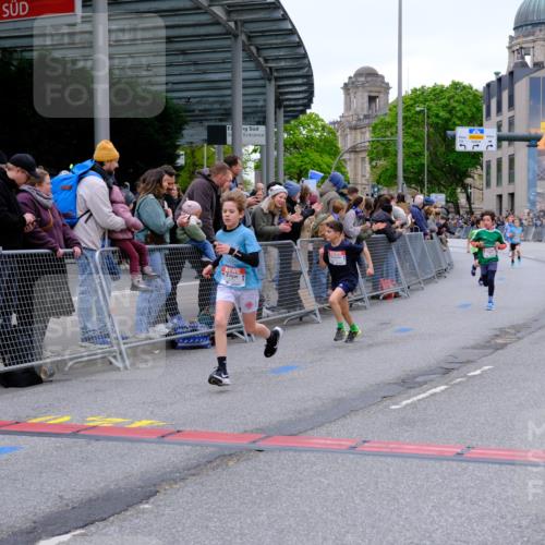 25.04.2026 - Das Zehntel Tim E. http://msf.ph/oto/9573835 25.04.2026 10:48:16 Ziel 5454, 5502, 5905, 6685, 6889, 6906, 7315, 7549, 7588, 7604, 7624, 8052 meine-sportfotos.de