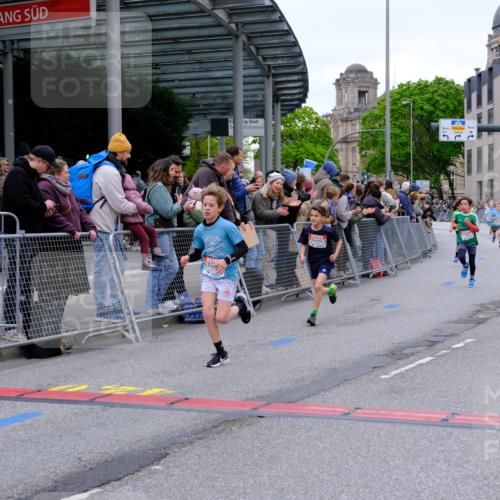 25.04.2026 - Das Zehntel Tim E. http://msf.ph/oto/9573836 25.04.2026 10:48:16 Ziel 5454, 5502, 5905, 6685, 6889, 6906, 7315, 7549, 7588, 7604, 7624, 8052 meine-sportfotos.de
