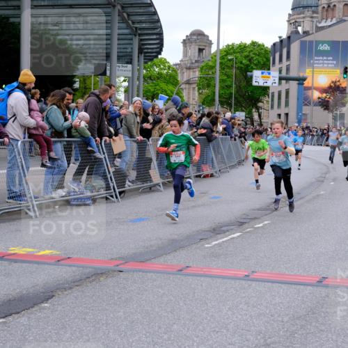 25.04.2026 - Das Zehntel Tim E. http://msf.ph/oto/9573845 25.04.2026 10:48:18 Ziel 5454, 5502, 5905, 6685, 6889, 6906, 7315, 7549, 7588, 7604, 7624, 7696 meine-sportfotos.de