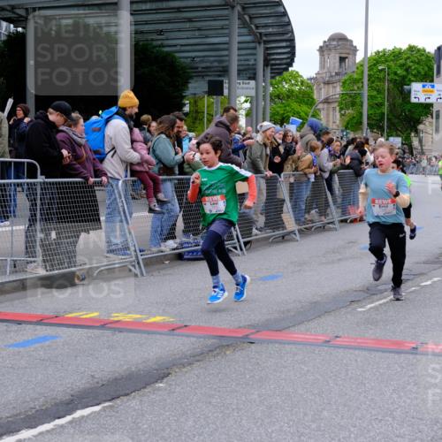 25.04.2026 - Das Zehntel Tim E. http://msf.ph/oto/9573850 25.04.2026 10:48:19 Ziel 5299, 5454, 5502, 5905, 6685, 6889, 6906, 7315, 7549, 7588, 7604, 7624, 7696, 7738 meine-sportfotos.de