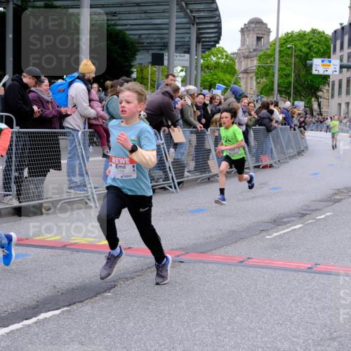 25.04.2026 - Das Zehntel Tim E. http://msf.ph/oto/9573852 25.04.2026 10:48:19 Ziel 5299, 5454, 5502, 5905, 6685, 6889, 6906, 7315, 7549, 7588, 7604, 7624, 7696, 7738 meine-sportfotos.de
