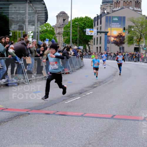 25.04.2026 - Das Zehntel Tim E. http://msf.ph/oto/9573857 25.04.2026 10:48:20 Ziel 5299, 5454, 5502, 5905, 6685, 6889, 6906, 7315, 7588, 7604, 7696, 7738 meine-sportfotos.de