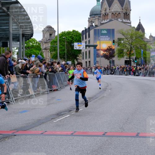 25.04.2026 - Das Zehntel Tim E. http://msf.ph/oto/9573866 25.04.2026 10:48:22 Ziel 5299, 5905, 6685, 6889, 6906, 7315, 7588, 7604, 7696, 7738 meine-sportfotos.de
