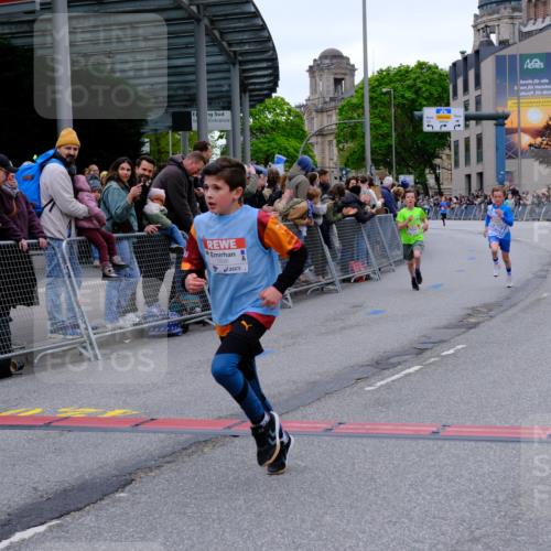 25.04.2026 - Das Zehntel Tim E. http://msf.ph/oto/9573874 25.04.2026 10:48:23 Ziel 5299, 5905, 6685, 6889, 6906, 7315, 7588, 7604, 7696, 7738 meine-sportfotos.de
