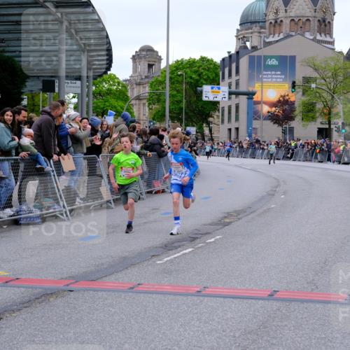 25.04.2026 - Das Zehntel Tim E. http://msf.ph/oto/9573878 25.04.2026 10:48:25 Ziel 5299, 5905, 6906, 7315, 7588, 7604, 7696, 7738 meine-sportfotos.de