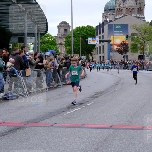 25.04.2026 - Das Zehntel Tim E. http://msf.ph/oto/9573916 25.04.2026 10:48:38 Ziel 5425, 6037, 6095, 6341, 7960 meine-sportfotos.de