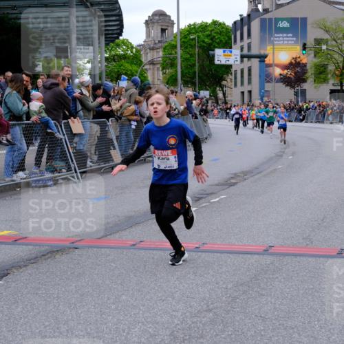 25.04.2026 - Das Zehntel Tim E. http://msf.ph/oto/9573922 25.04.2026 10:48:41 Ziel 5425, 6037, 6326, 6341, 7960, 7982 meine-sportfotos.de
