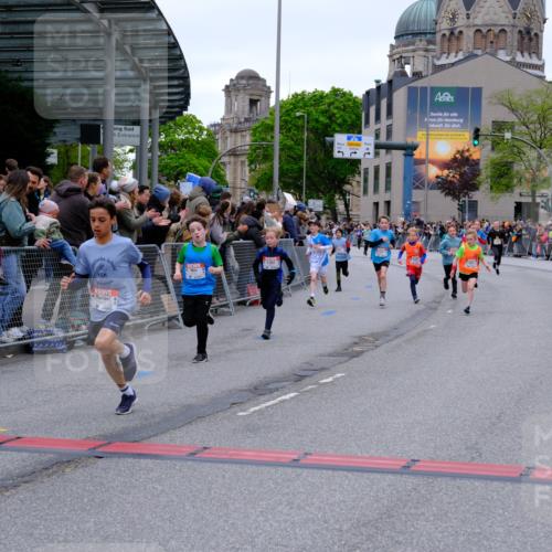 25.04.2026 - Das Zehntel Tim E. http://msf.ph/oto/9573935 25.04.2026 10:48:48 Ziel 6104, 6326, 6407, 6913, 7006, 7381, 7385, 7547, 7664, 7724, 7747, 7748, 7753, 7982, 8025 meine-sportfotos.de