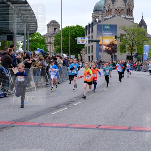 25.04.2026 - Das Zehntel Tim E. http://msf.ph/oto/9573944 25.04.2026 10:48:49 Ziel 6104, 6326, 6407, 6913, 7006, 7381, 7385, 7547, 7664, 7724, 7747, 7748, 7753, 7977, 7982, 8025 meine-sportfotos.de