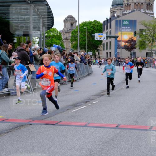 25.04.2026 - Das Zehntel Tim E. http://msf.ph/oto/9573953 25.04.2026 10:48:50 Ziel 6104, 6326, 6407, 6913, 7006, 7381, 7385, 7547, 7664, 7724, 7747, 7748, 7753, 7977, 7982, 8025 meine-sportfotos.de