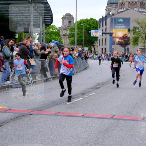 25.04.2026 - Das Zehntel Tim E. http://msf.ph/oto/9573963 25.04.2026 10:48:52 Ziel 6104, 6326, 6407, 6913, 7006, 7380, 7381, 7385, 7547, 7625, 7664, 7724, 7747, 7748, 7753, 7977, 7982, 8025 meine-sportfotos.de