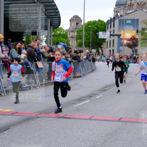 25.04.2026 - Das Zehntel Tim E. http://msf.ph/oto/9573965 25.04.2026 10:48:52 Ziel 6104, 6326, 6407, 6913, 7006, 7380, 7381, 7385, 7547, 7625, 7664, 7724, 7747, 7748, 7753, 7977, 7982, 8025 meine-sportfotos.de