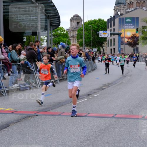 25.04.2026 - Das Zehntel Tim E. http://msf.ph/oto/9573983 25.04.2026 10:48:57 Ziel 6056, 6668, 6707, 6913, 7006, 7380, 7547, 7625, 7664, 7724, 7747, 7748, 7753, 7977 meine-sportfotos.de