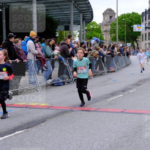 25.04.2026 - Das Zehntel Tim E. http://msf.ph/oto/9573993 25.04.2026 10:49:02 Ziel 5008, 5012, 5416, 6056, 6523, 6668, 6707, 6940, 7164, 7176, 7303, 7380, 7625, 7726, 7972 meine-sportfotos.de