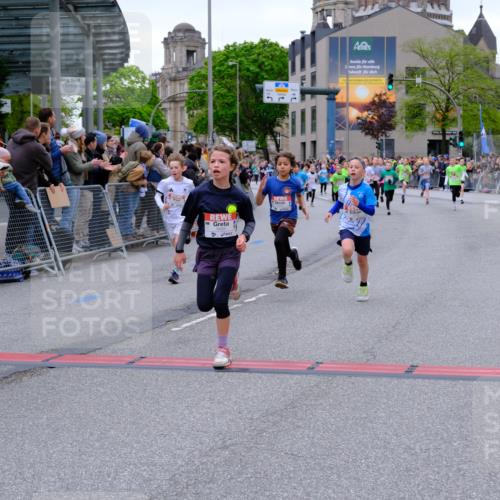 25.04.2026 - Das Zehntel Tim E. http://msf.ph/oto/9573999 25.04.2026 10:49:03 Ziel 5008, 5012, 5300, 5416, 6056, 6422, 6523, 6544, 6668, 6707, 6940, 7138, 7146, 7164, 7176, 7303, 7380, 7625, 7726, 7972 meine-sportfotos.de