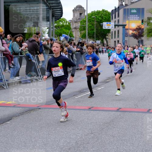 25.04.2026 - Das Zehntel Tim E. http://msf.ph/oto/9574003 25.04.2026 10:49:03 Ziel 5008, 5012, 5300, 5416, 6056, 6422, 6523, 6544, 6668, 6707, 6940, 7138, 7146, 7164, 7176, 7303, 7380, 7625, 7726, 7972 meine-sportfotos.de