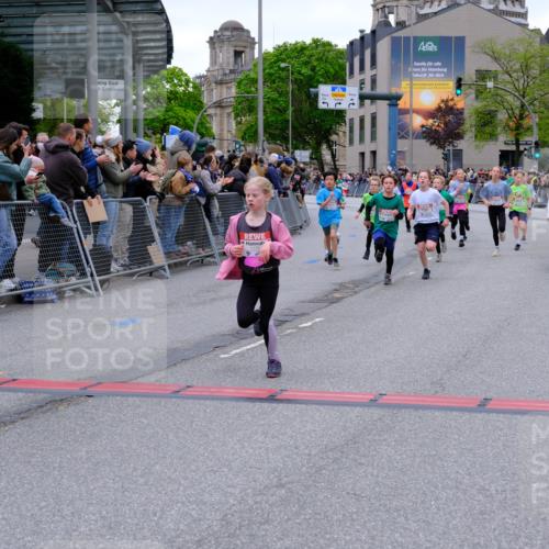 25.04.2026 - Das Zehntel Tim E. http://msf.ph/oto/9574009 25.04.2026 10:49:06 Ziel 5008, 5012, 5300, 5416, 6056, 6417, 6422, 6423, 6523, 6544, 6548, 6553, 6668, 6707, 6940, 7138, 7146, 7164, 7176, 7303, 7402, 7726, 7972 meine-sportfotos.de