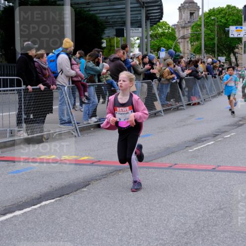 25.04.2026 - Das Zehntel Tim E. http://msf.ph/oto/9574015 25.04.2026 10:49:06 Ziel 5008, 5012, 5300, 5416, 6056, 6417, 6422, 6423, 6523, 6544, 6548, 6553, 6668, 6707, 6940, 7138, 7146, 7164, 7176, 7303, 7402, 7726, 7972 meine-sportfotos.de