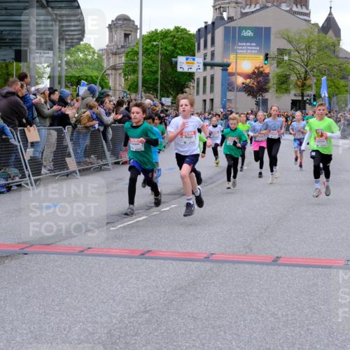 25.04.2026 - Das Zehntel Tim E. http://msf.ph/oto/9574017 25.04.2026 10:49:07 Ziel 5008, 5012, 5300, 5416, 6056, 6417, 6422, 6423, 6523, 6544, 6548, 6553, 6668, 6707, 6940, 7138, 7146, 7164, 7176, 7303, 7402, 7726, 7972 meine-sportfotos.de