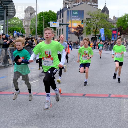 25.04.2026 - Das Zehntel Tim E. http://msf.ph/oto/9574028 25.04.2026 10:49:09 Ziel 5008, 5012, 5300, 5416, 5742, 6417, 6422, 6423, 6523, 6544, 6548, 6553, 6668, 6940, 7138, 7146, 7164, 7176, 7303, 7394, 7402, 7619, 7726, 7972 meine-sportfotos.de