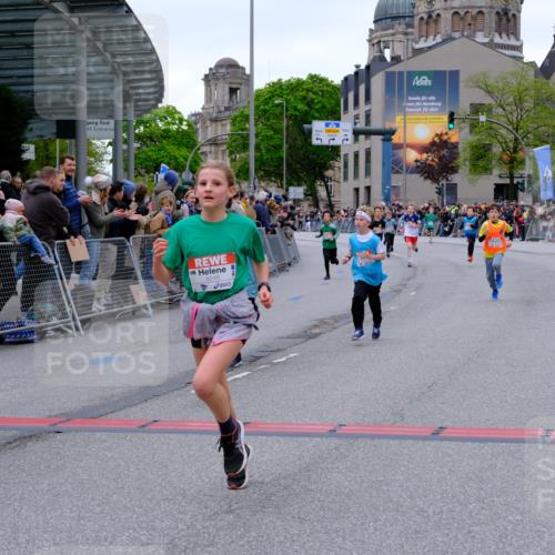 25.04.2026 - Das Zehntel Tim E. http://msf.ph/oto/9574044 25.04.2026 10:49:13 Ziel 5008, 5300, 5734, 5742, 6417, 6422, 6423, 6523, 6544, 6548, 6553, 6711, 6732, 6940, 6964, 7138, 7146, 7164, 7303, 7394, 7402, 7619, 7972 meine-sportfotos.de