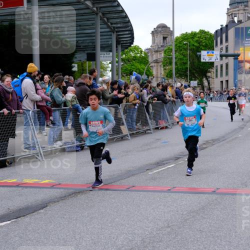 25.04.2026 - Das Zehntel Tim E. http://msf.ph/oto/9574047 25.04.2026 10:49:14 Ziel 5008, 5300, 5734, 5742, 6417, 6422, 6423, 6523, 6544, 6548, 6553, 6711, 6732, 6940, 6964, 7138, 7146, 7164, 7303, 7394, 7402, 7529, 7619, 7972 meine-sportfotos.de