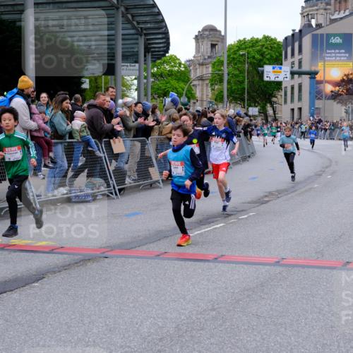 25.04.2026 - Das Zehntel Tim E. http://msf.ph/oto/9574063 25.04.2026 10:49:18 Ziel 5734, 5742, 6045, 6518, 6548, 6711, 6732, 6964, 7394, 7529, 7619 meine-sportfotos.de