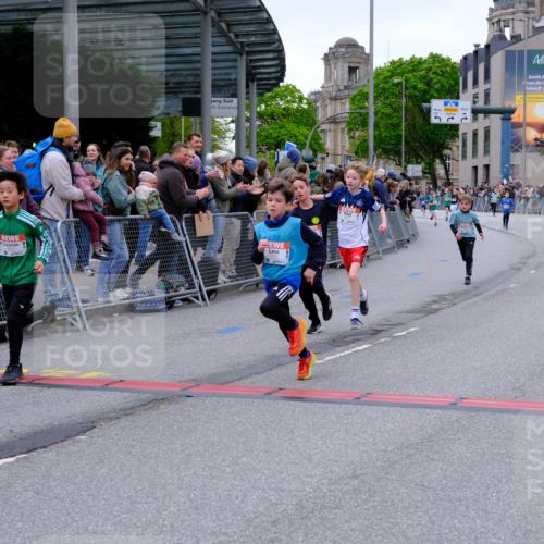 25.04.2026 - Das Zehntel Tim E. http://msf.ph/oto/9574064 25.04.2026 10:49:18 Ziel 5734, 5742, 6045, 6518, 6548, 6711, 6732, 6964, 7394, 7529, 7619 meine-sportfotos.de