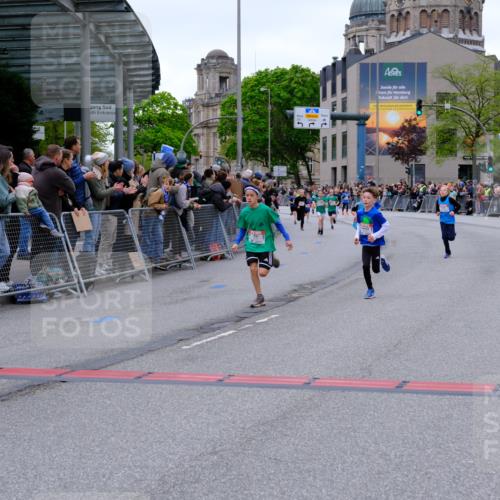 25.04.2026 - Das Zehntel Tim E. http://msf.ph/oto/9574084 25.04.2026 10:49:22 Ziel 5734, 5762, 6045, 6069, 6327, 6518, 6711, 6732, 6964, 7529, 7706, 7941 meine-sportfotos.de