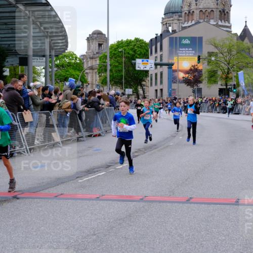 25.04.2026 - Das Zehntel Tim E. http://msf.ph/oto/9574087 25.04.2026 10:49:23 Ziel 5512, 5734, 5762, 6045, 6069, 6327, 6518, 6711, 6732, 6964, 7529, 7706, 7941 meine-sportfotos.de