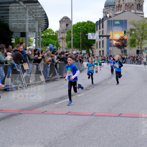 25.04.2026 - Das Zehntel Tim E. http://msf.ph/oto/9574089 25.04.2026 10:49:23 Ziel 5512, 5734, 5762, 6045, 6069, 6327, 6518, 6711, 6732, 6964, 7529, 7706, 7941 meine-sportfotos.de