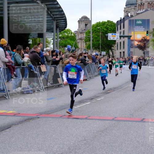 25.04.2026 - Das Zehntel Tim E. http://msf.ph/oto/9574092 25.04.2026 10:49:23 Ziel 5512, 5734, 5762, 6045, 6069, 6327, 6518, 6711, 6732, 6964, 7529, 7706, 7941 meine-sportfotos.de