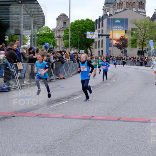 25.04.2026 - Das Zehntel Tim E. http://msf.ph/oto/9574096 25.04.2026 10:49:24 Ziel 5512, 5734, 5762, 6041, 6045, 6069, 6327, 6518, 6711, 6732, 6964, 7529, 7706, 7939, 7941 meine-sportfotos.de