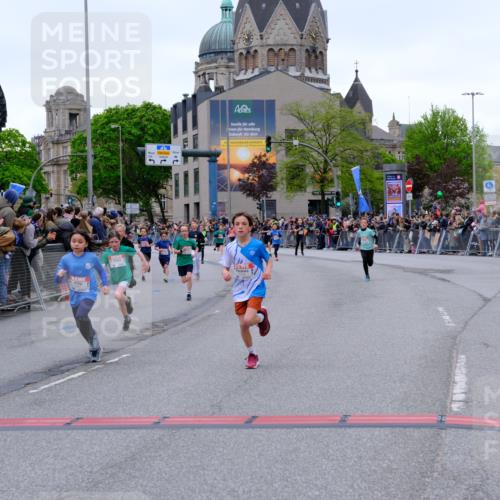 25.04.2026 - Das Zehntel Tim E. http://msf.ph/oto/9574108 25.04.2026 10:49:26 Ziel 5383, 5512, 5577, 5762, 6041, 6045, 6069, 6327, 6518, 7529, 7706, 7939, 7941 meine-sportfotos.de