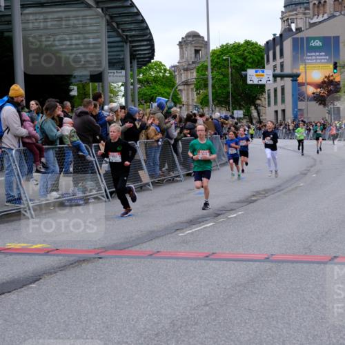 25.04.2026 - Das Zehntel Tim E. http://msf.ph/oto/9574113 25.04.2026 10:49:28 Ziel 5383, 5512, 5577, 5579, 5589, 5762, 6041, 6045, 6069, 6327, 6518, 6883, 7156, 7706, 7882, 7939, 7941 meine-sportfotos.de